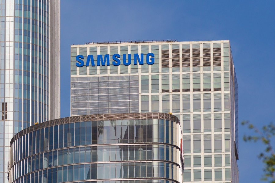SAMSUNG