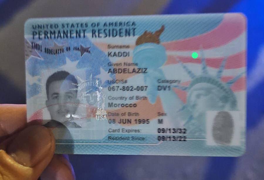 UNITED STATES OF AMERICA PERMANENT RESIDENT BAD ADELATI ON HA Surname KADDI Seven fian ABDELAZIZ MISCIST 067-802-007 Country of Bit Morocco 2 Date of Birah USA 08 JUN 1995 Card Expires: Resident Sinice: Catlegony DVS 09/13/32 09/43722
